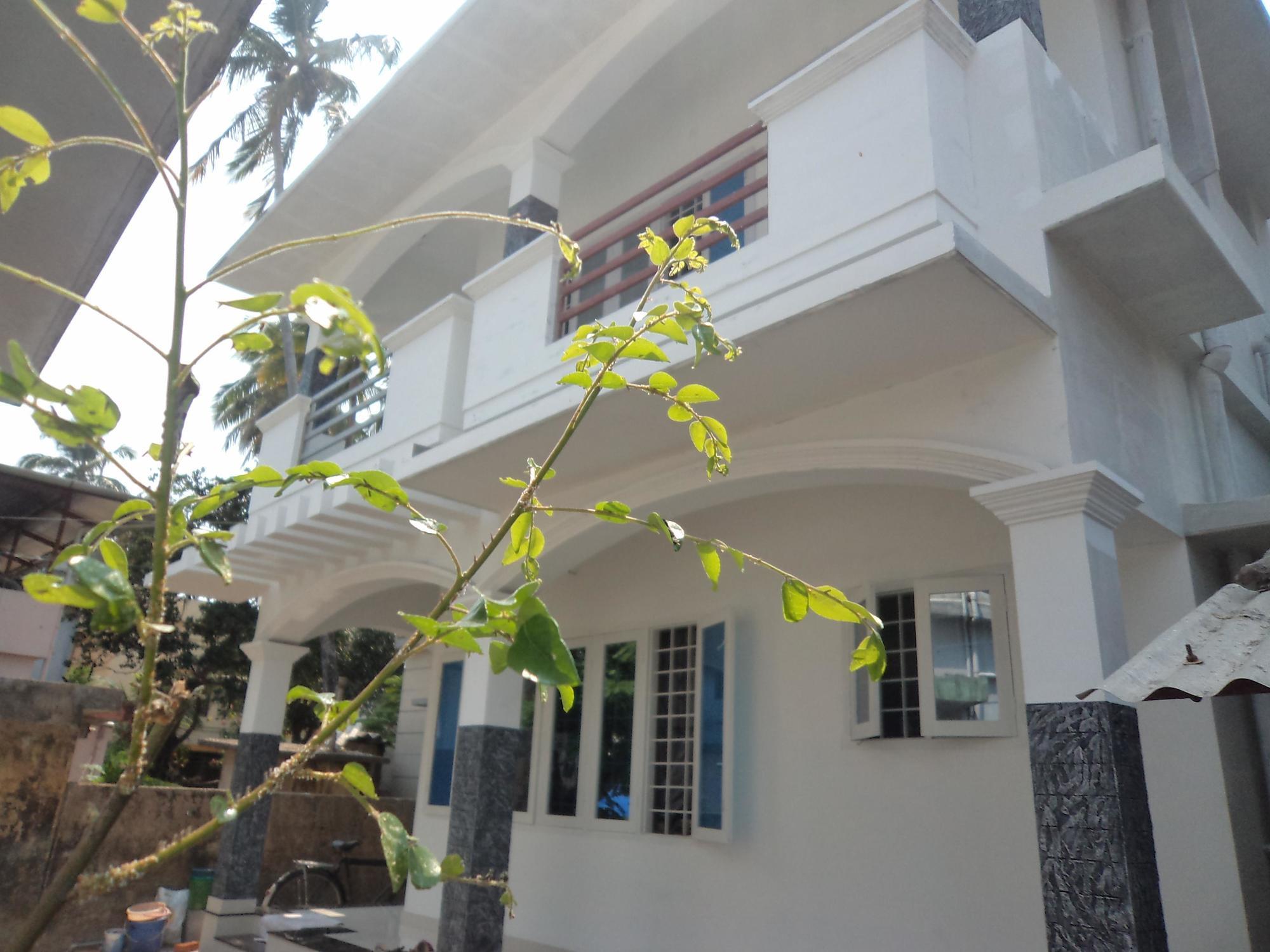 The Nest Hotel Kochi Exterior photo